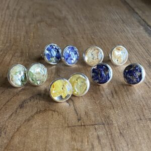 Sterling Silver Flower post earrings. Hand-picked and dried flowers set in resin